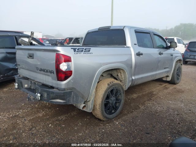 5TFDW5F1XKX858602 Toyota Tundra Sr5 5.7l V8