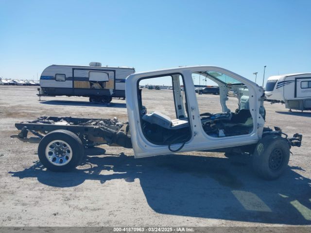 1GCUYHEL9KZ249925 Chevrolet Silverado 1500 High Country