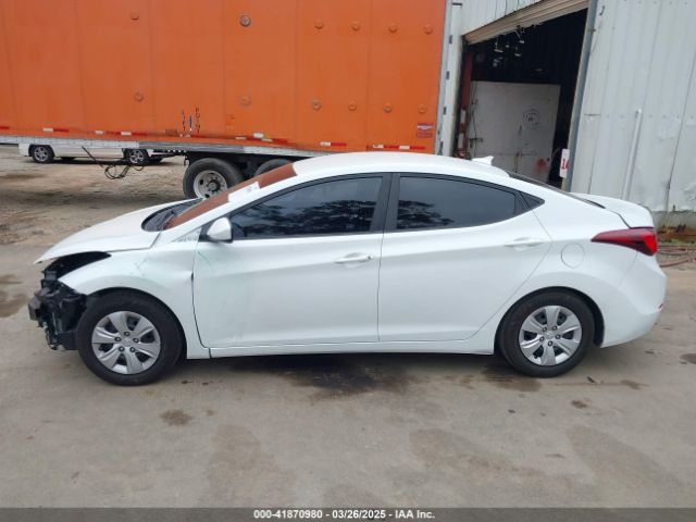 5NPDH4AE6GH775864 Hyundai ELANTRA SE