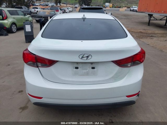 5NPDH4AE6GH775864 Hyundai ELANTRA SE