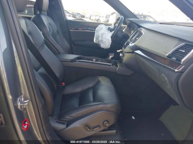 YV4A22PK6J1386904 Volvo Xc90 T6 Momentum