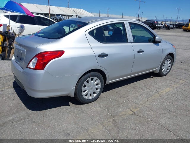 3N1CN7AP0HL832894 Nissan Versa 1.6 S