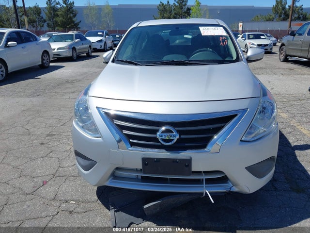 3N1CN7AP0HL832894 Nissan Versa 1.6 S