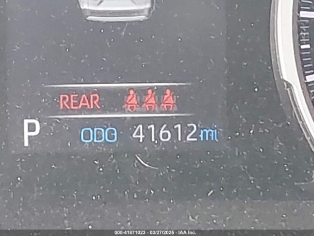 2T3C1RFV9MW153544 Toyota Rav4 Xle Premium