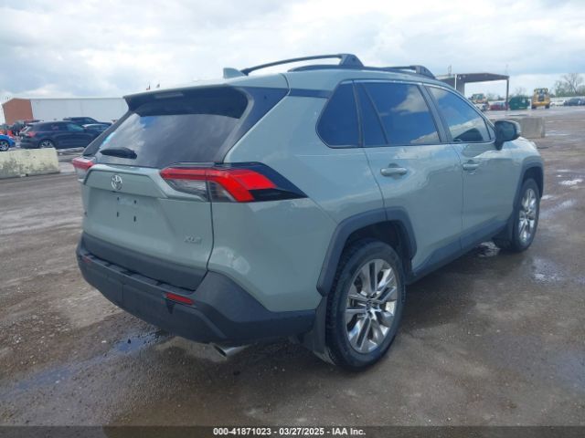 2T3C1RFV9MW153544 Toyota Rav4 Xle Premium