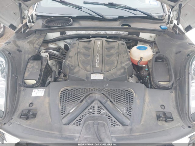 WP1AB2A53HLB17889 Porsche MACAN S