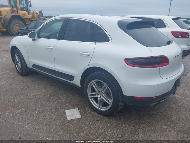 WP1AB2A53HLB17889 Porsche MACAN S