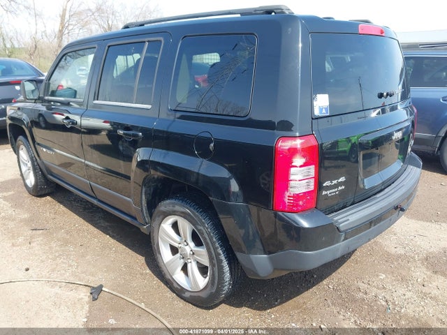 Jeep Patriot Latitude 2014 1C4NJRFB3ED615996 Image 3