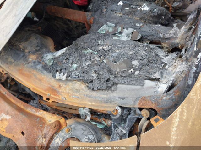 2002 CHRYSLER 300M 2C3AE66G02H204412 Photo 8