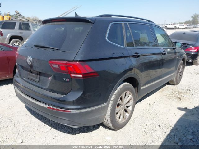 3VV3B7AX9JM095251 Volkswagen Tiguan 2.0t Se/2.0t Sel