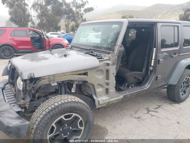 1C4BJWDG7EL244749 Jeep Wrangler Unlimited Sport