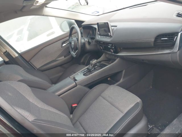 5N1BT3BA8NC727850 Nissan Rogue Sv Fwd