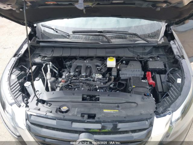 5N1DR3ACXRC303800 Nissan Pathfinder S