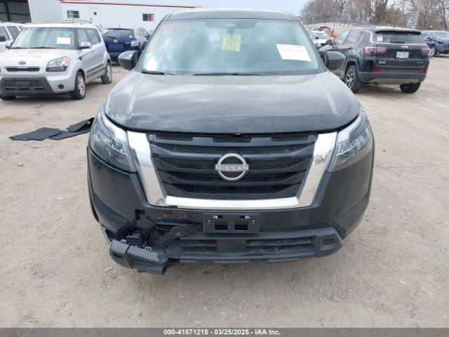 5N1DR3ACXRC303800 Nissan Pathfinder S