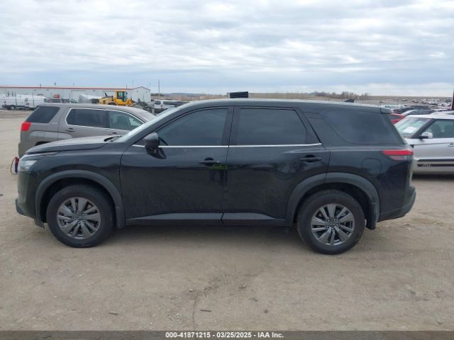 5N1DR3ACXRC303800 Nissan Pathfinder S