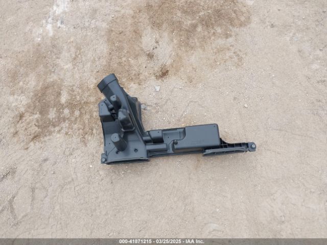 5N1DR3ACXRC303800 Nissan Pathfinder S