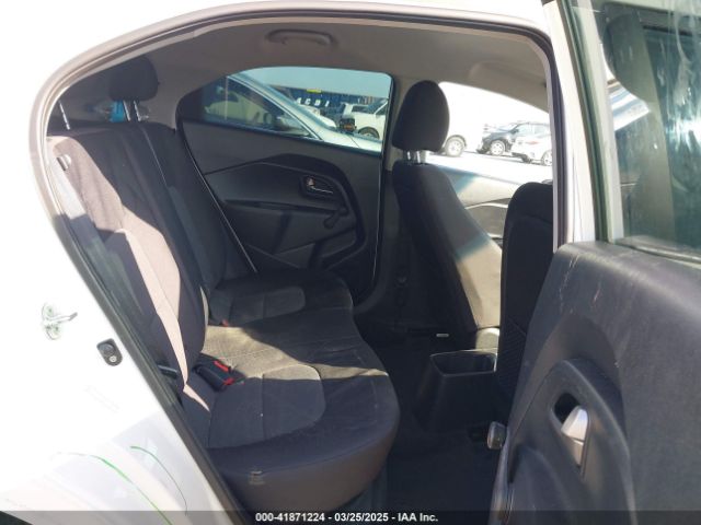 KNADM5A39F6500074 KIA RIO LX