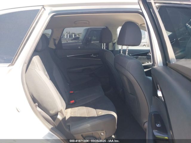 5XYPG4A39LG675807 KIA Sorento 2.4l Lx