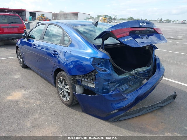 3KPF24AD3RE835043 KIA Forte Lxs
