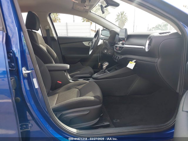 3KPF24AD3RE835043 KIA Forte Lxs