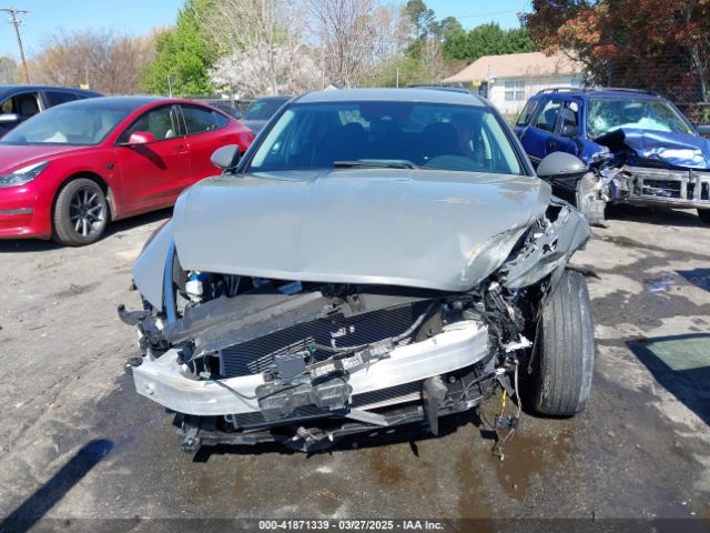 KMHL24JA8PA249233 Hyundai SONATA SE