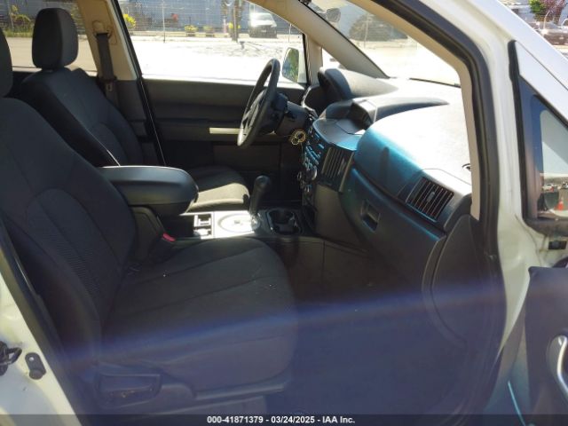 2011 MITSUBISHI ENDEAVOR 4A4JN2AS4BE030702 Photo 4