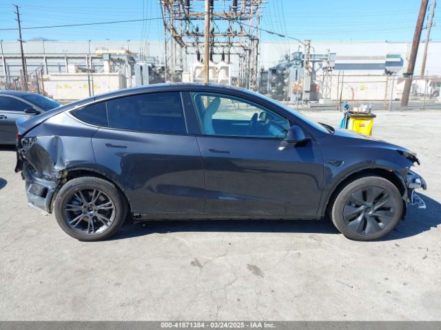 7SAYGDED0SF314885 Tesla Model Y Long Range Dual Motor All-wheel Drive