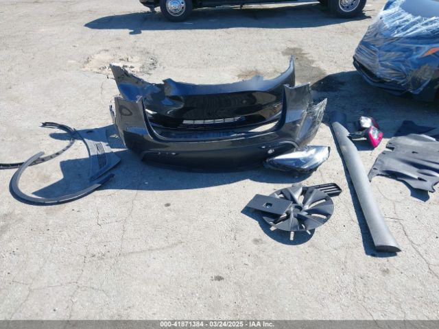 7SAYGDED0SF314885 Tesla Model Y Long Range Dual Motor All-wheel Drive