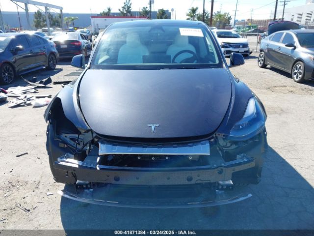 7SAYGDED0SF314885 Tesla Model Y Long Range Dual Motor All-wheel Drive