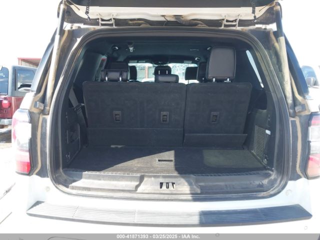 1FMJU2AT6KEA20686 Ford Expedition Limited