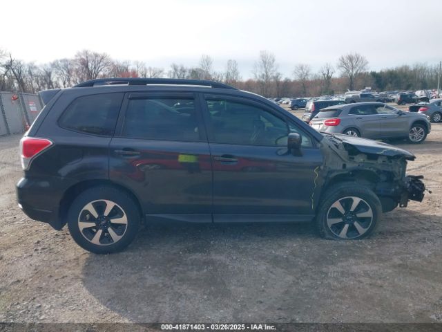JF2SJAGC0JH452501 Subaru Forester 2.5i Premium