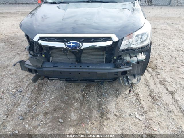 JF2SJAGC0JH452501 Subaru Forester 2.5i Premium