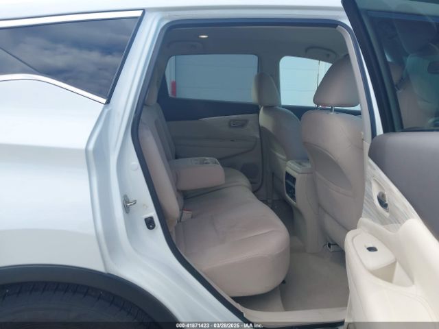 5N1AZ2MH1FN207736 Nissan MURANO SV