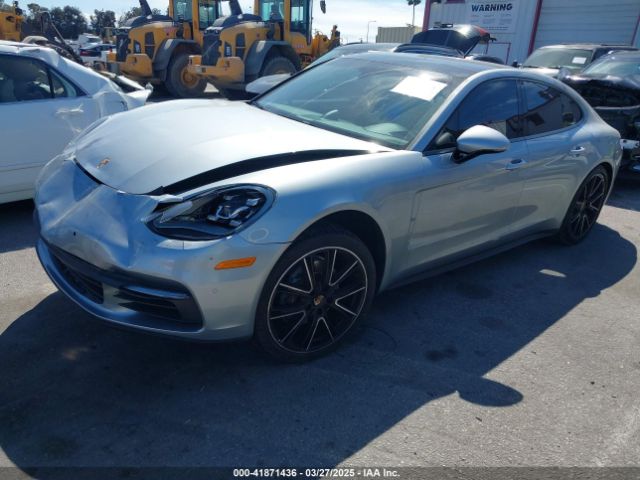 WP0AA2A76KL100470 Porsche PANAMERA 4