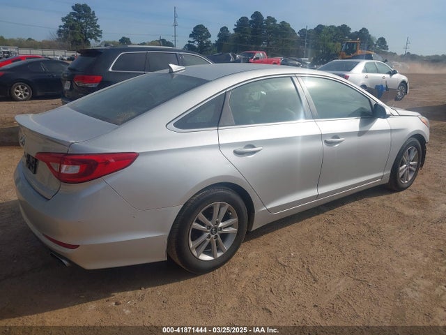 5NPE24AFXGH342238 Hyundai SONATA SE