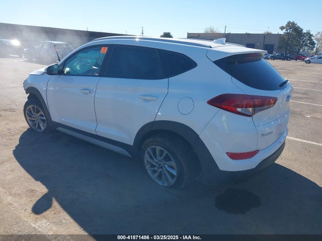 KM8J3CA42JU708190 Hyundai TUCSON SEL