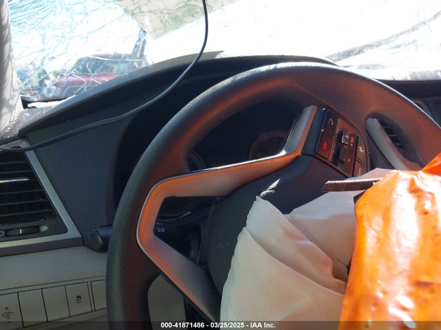 KM8J3CA42JU708190 Hyundai TUCSON SEL