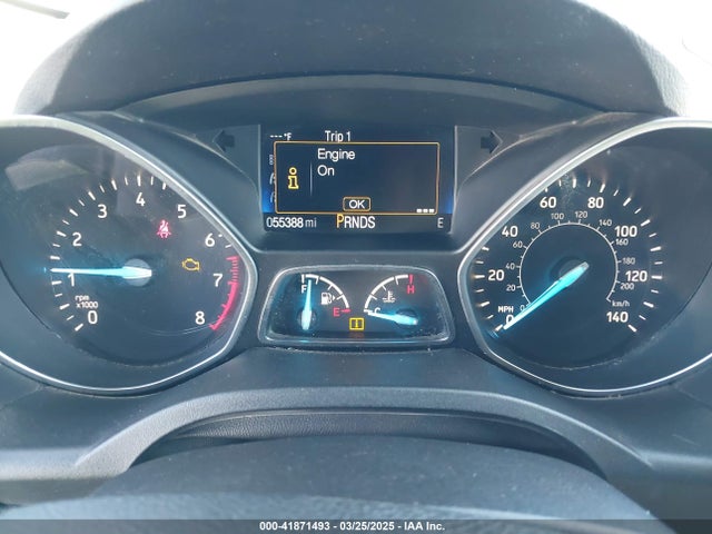 1FMCU0GD5HUC95171 Ford ESCAPE SE