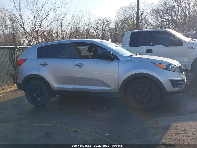 KNDPBCACXG7879012 KIA Sportage Lx