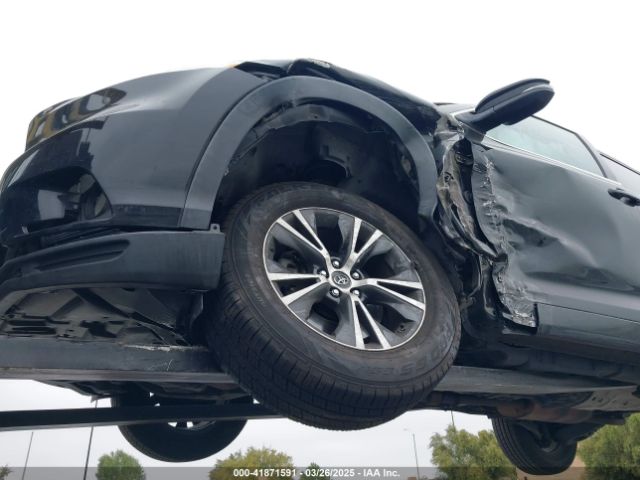 5TDKKRFH5GS175887 Toyota Highlander Xle V6