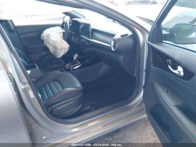 3KPF44AC2PE617853 KIA FORTE GT