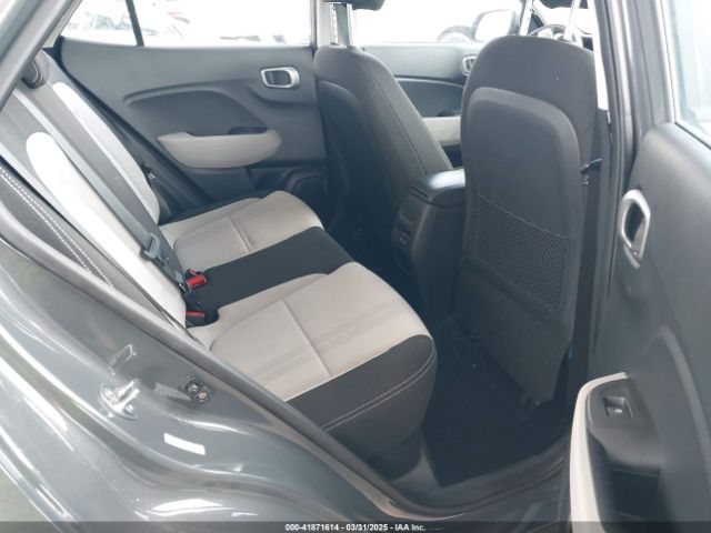 KMHRC8A3XRU302421 Hyundai Venue Sel