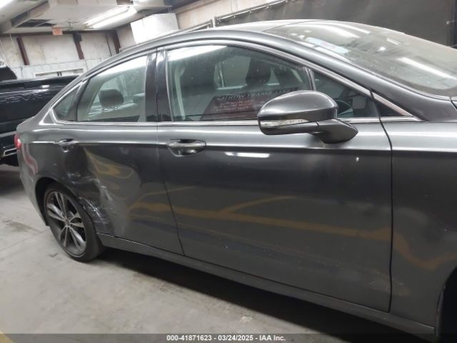 3FA6P0K98LR115957 Ford Fusion Titanium