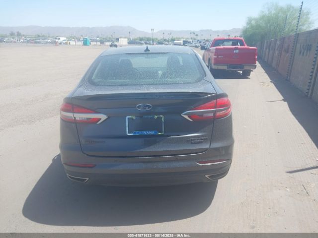 3FA6P0K98LR115957 Ford Fusion Titanium
