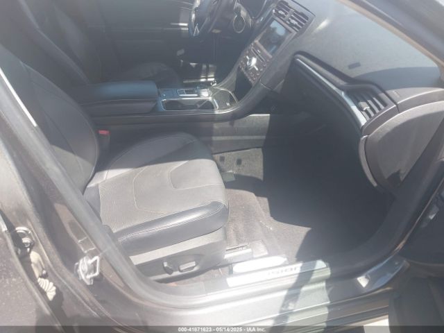 3FA6P0K98LR115957 Ford Fusion Titanium