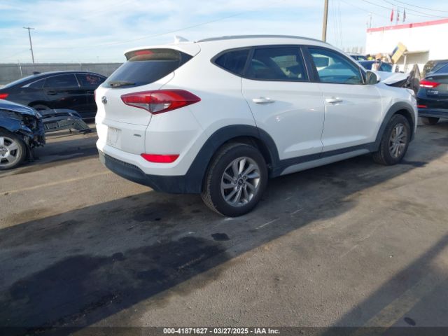 KM8J3CA4XJU608001 Hyundai TUCSON SEL