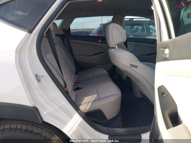 KM8J3CA4XJU608001 Hyundai TUCSON SEL