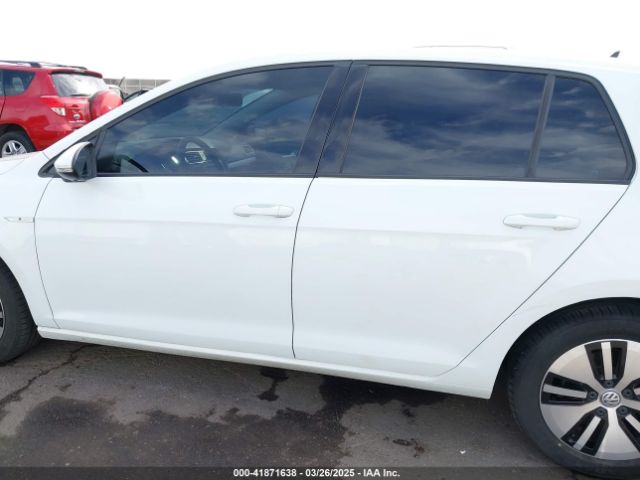 WVWKP7AU5GW910703 Volkswagen E-golf Se