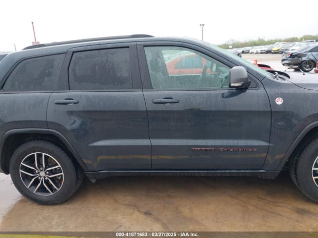 1C4RJFLG6JC320763 Jeep Grand Cherokee Trailhawk 4x4