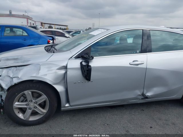 1G1ZD5ST3NF177137 Chevrolet Malibu Fwd Lt